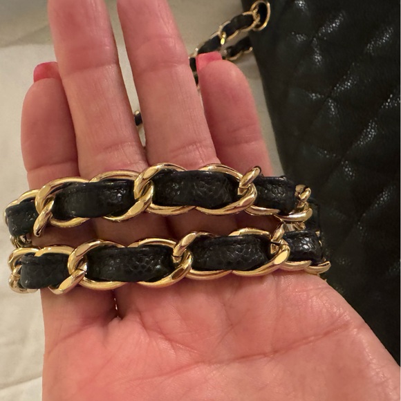 CHANEL Classic Double Flap Bag Quilted Caviar Jumbo Black - Picture 8 of 14